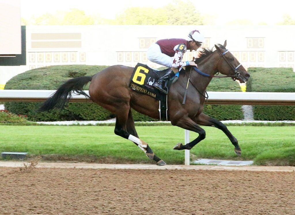 Thorpedo Anna wins the 61st Apple Blossom Handicap at Oaklawn Park